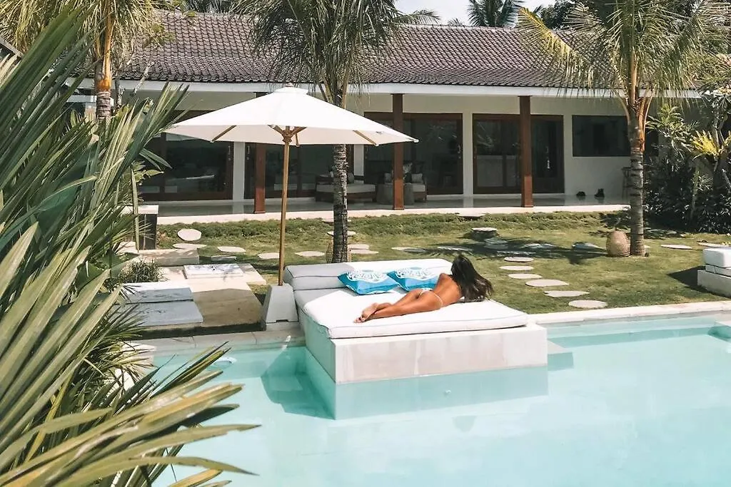2 Bedrooms Luxury Villa In Ubud