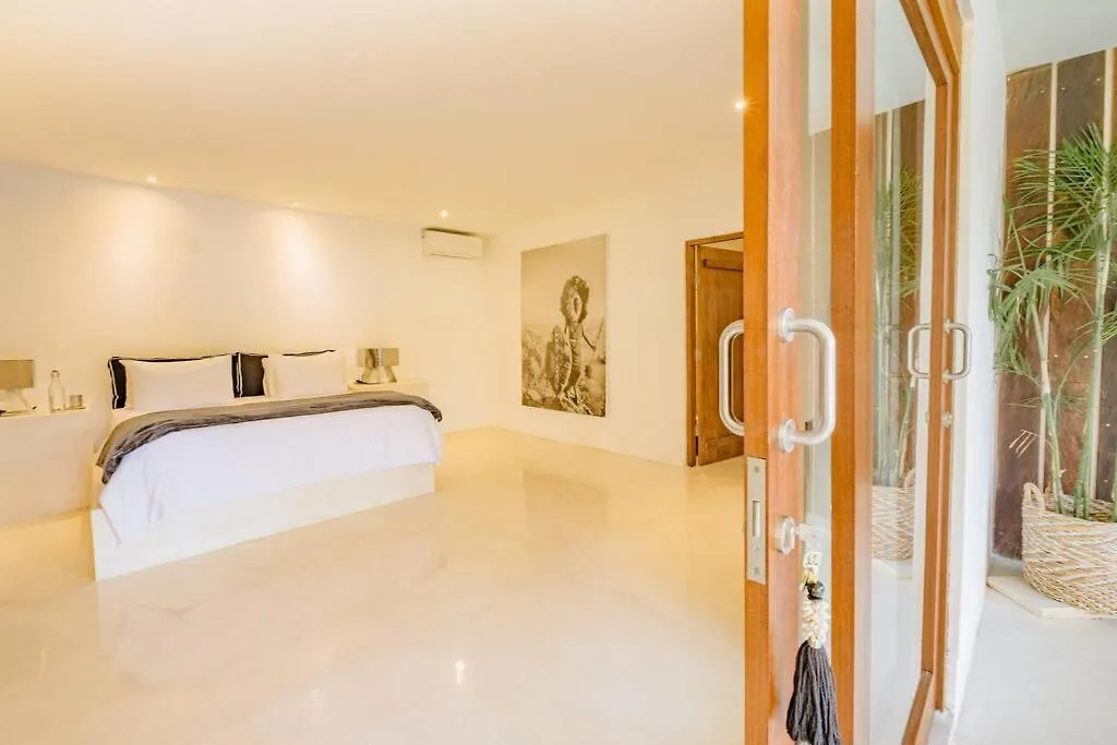 2 Bedrooms Luxury Villa In Ubud