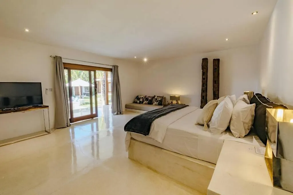 2 Bedrooms Luxury Villa In Ubud