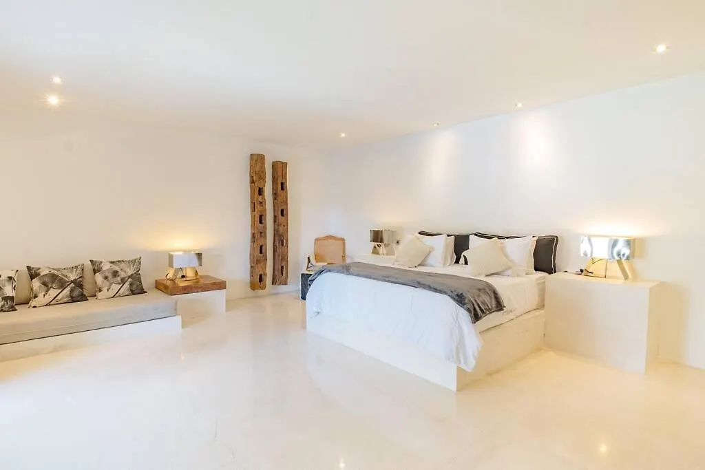 2 Bedrooms Luxury Villa In Ubud