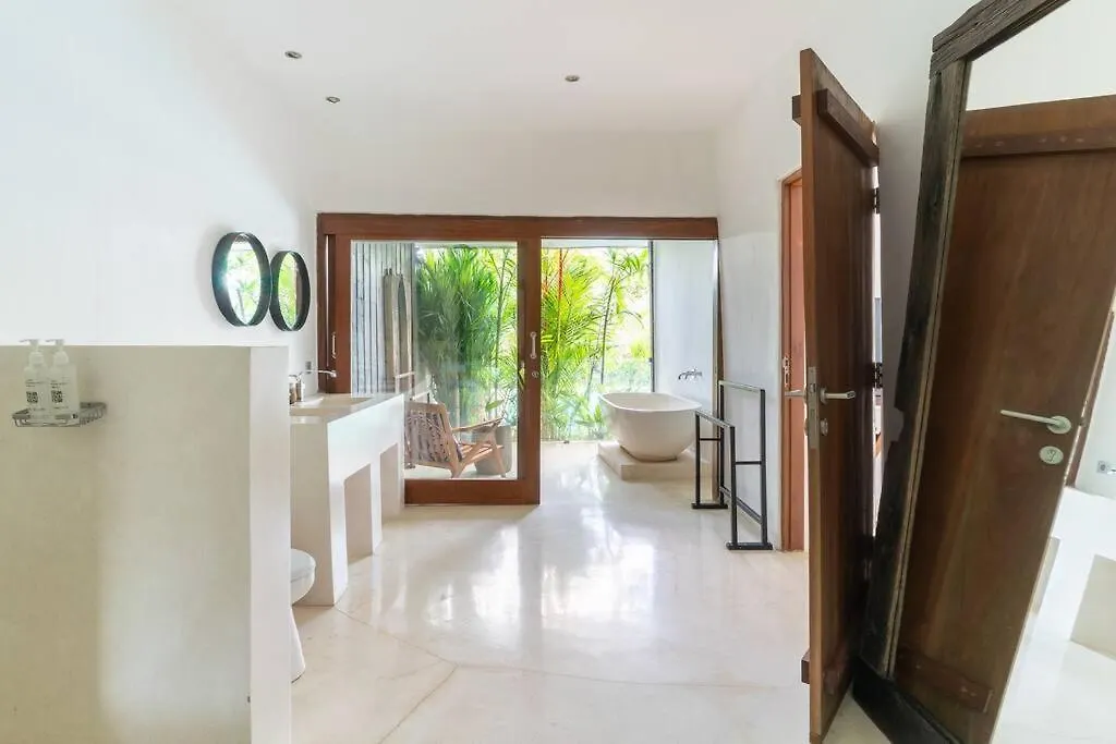 2 Bedrooms Luxury Villa In Ubud