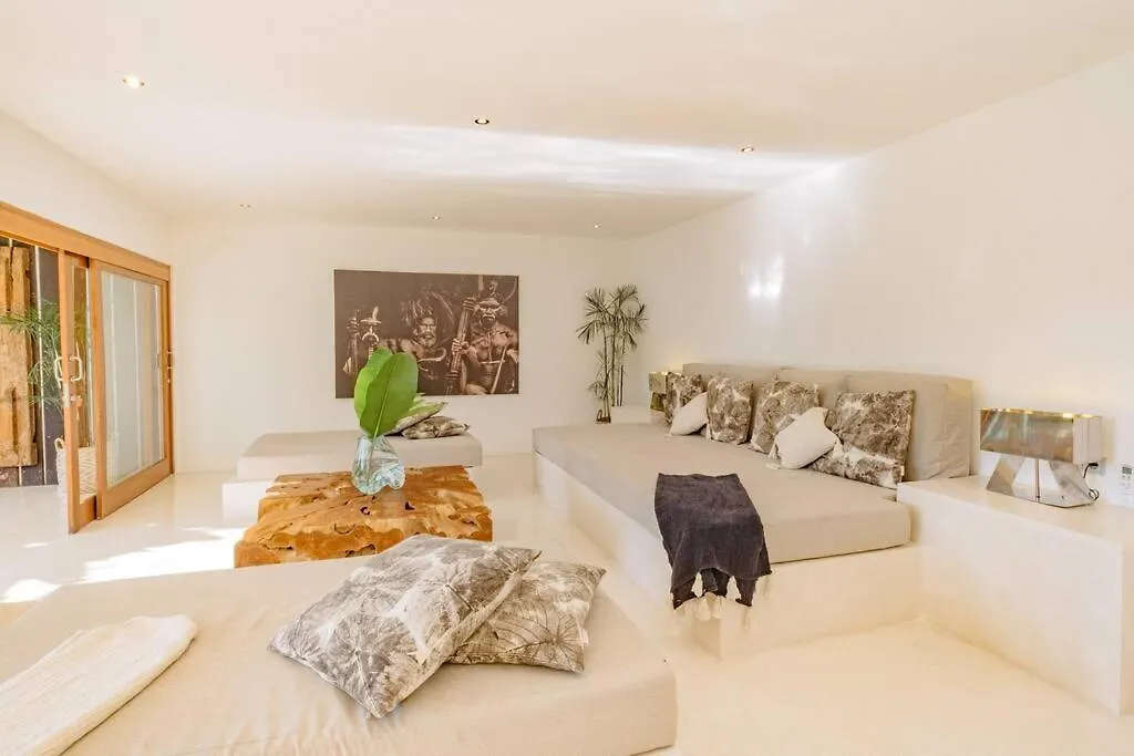 2 Bedrooms Luxury Villa In Ubud