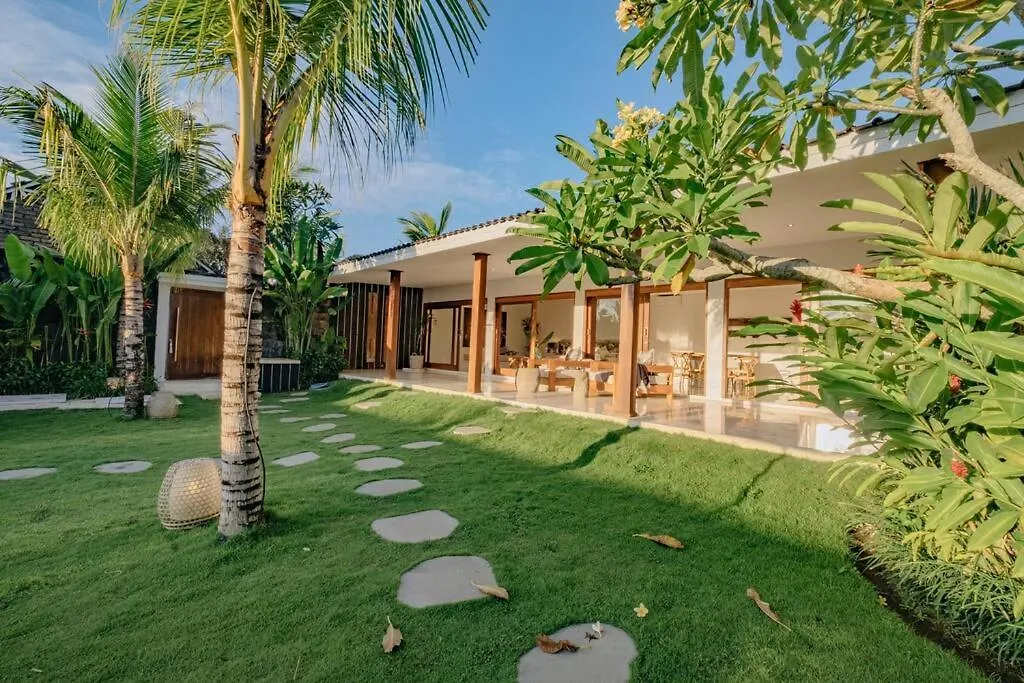 2 Bedrooms Luxury Villa In Ubud
