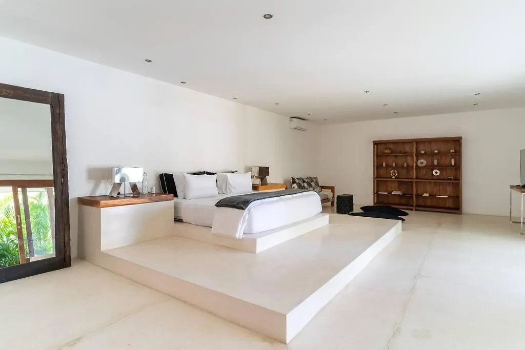2 Bedrooms Luxury Villa In Ubud