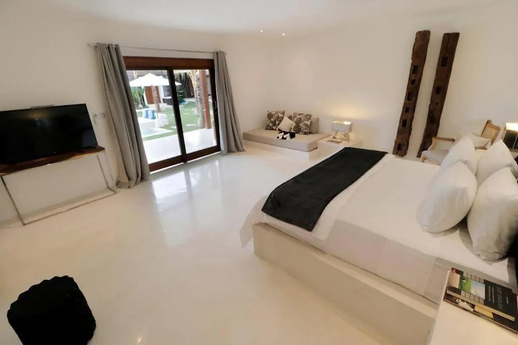 2 Bedrooms Luxury Villa In Ubud